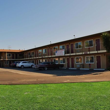 Best 5 Motel Салінас Екстер'єр фото